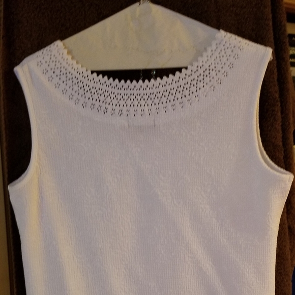 Blouse - Picture 4 of 6